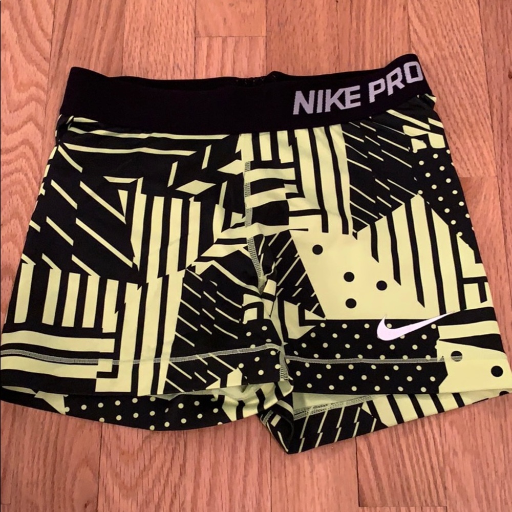 Nike pros